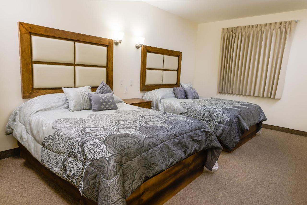 Hotel Trébol Inn Nuevo Casas Grandes Extérieur photo