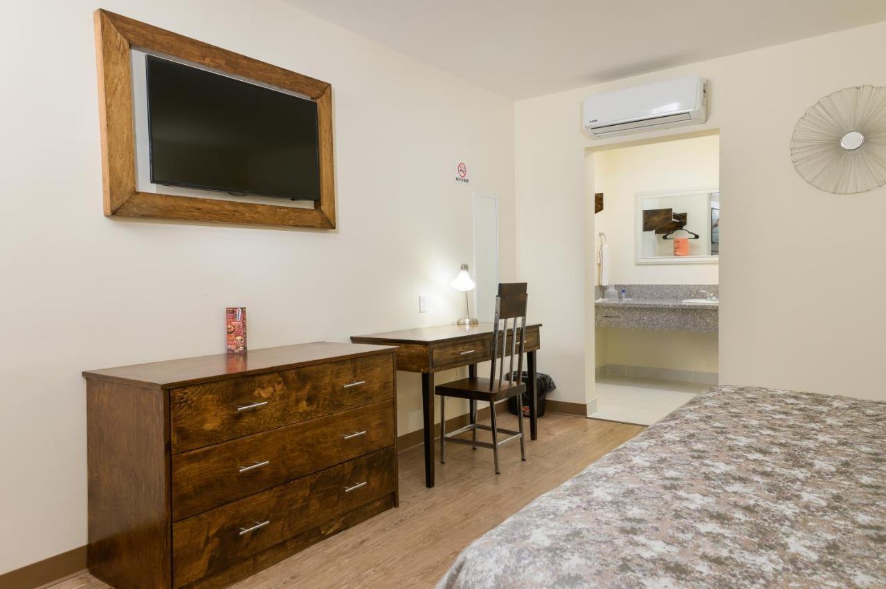 Hotel Trébol Inn Nuevo Casas Grandes Extérieur photo